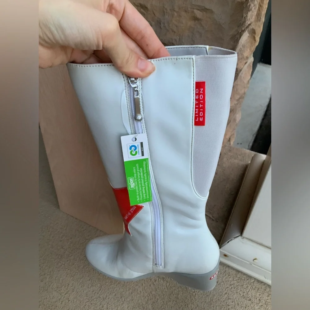 ROCKPORT Boots Limited Edition Vancouver Olympic Waterproof Size 7.5 BRAND NEW - Picture 6 of 17